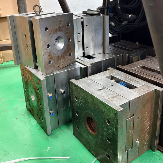 10 Critical Mold Design Tips for Desktop Injection Molding: Avoid Costly Mistakes