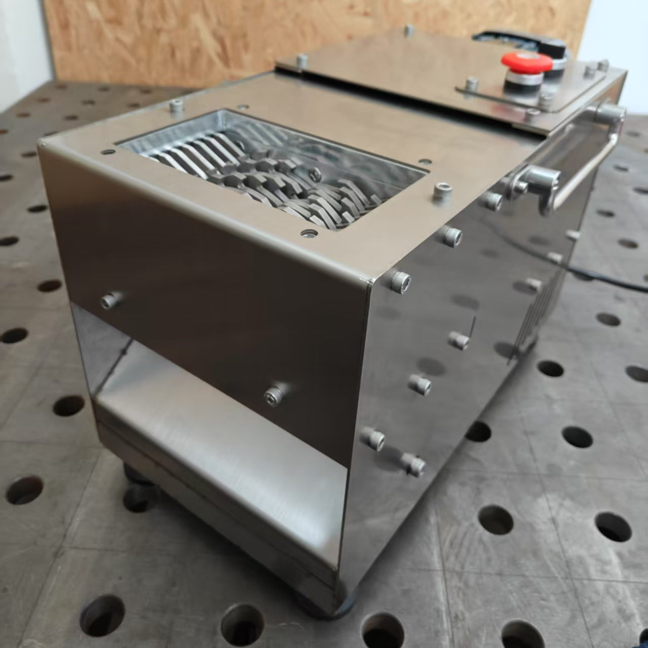 Mini Shredder