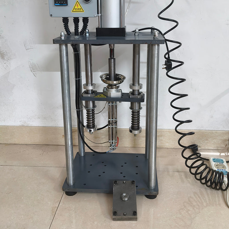 100G Desktop Injection Molding Machine