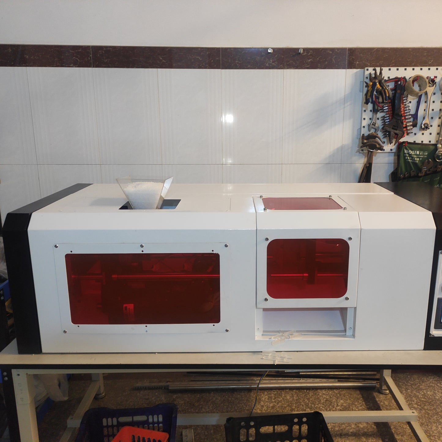 Mini Table-top Injection Molding Machine for Plastic Products