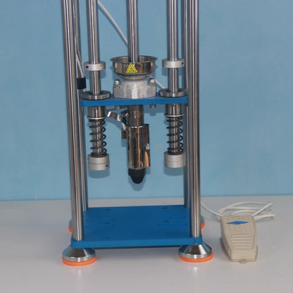 30Gram Plastic Products Table-Top Injection Molding
